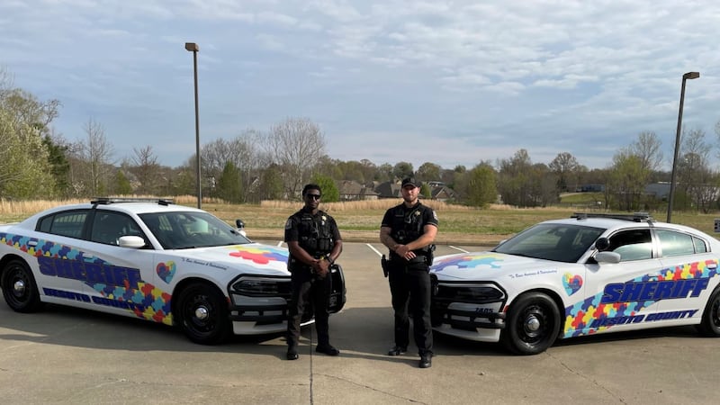 Desoto Co Sheriff Autism Awareness vehicles